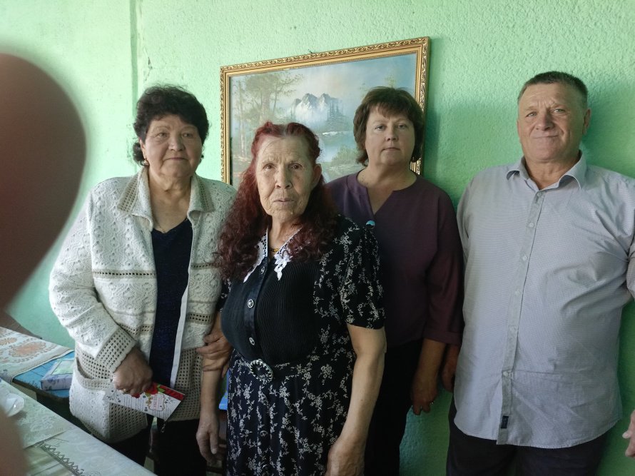 Поздравляем Вантееву Елену Прокопьевну с 80-летним юбилеем!